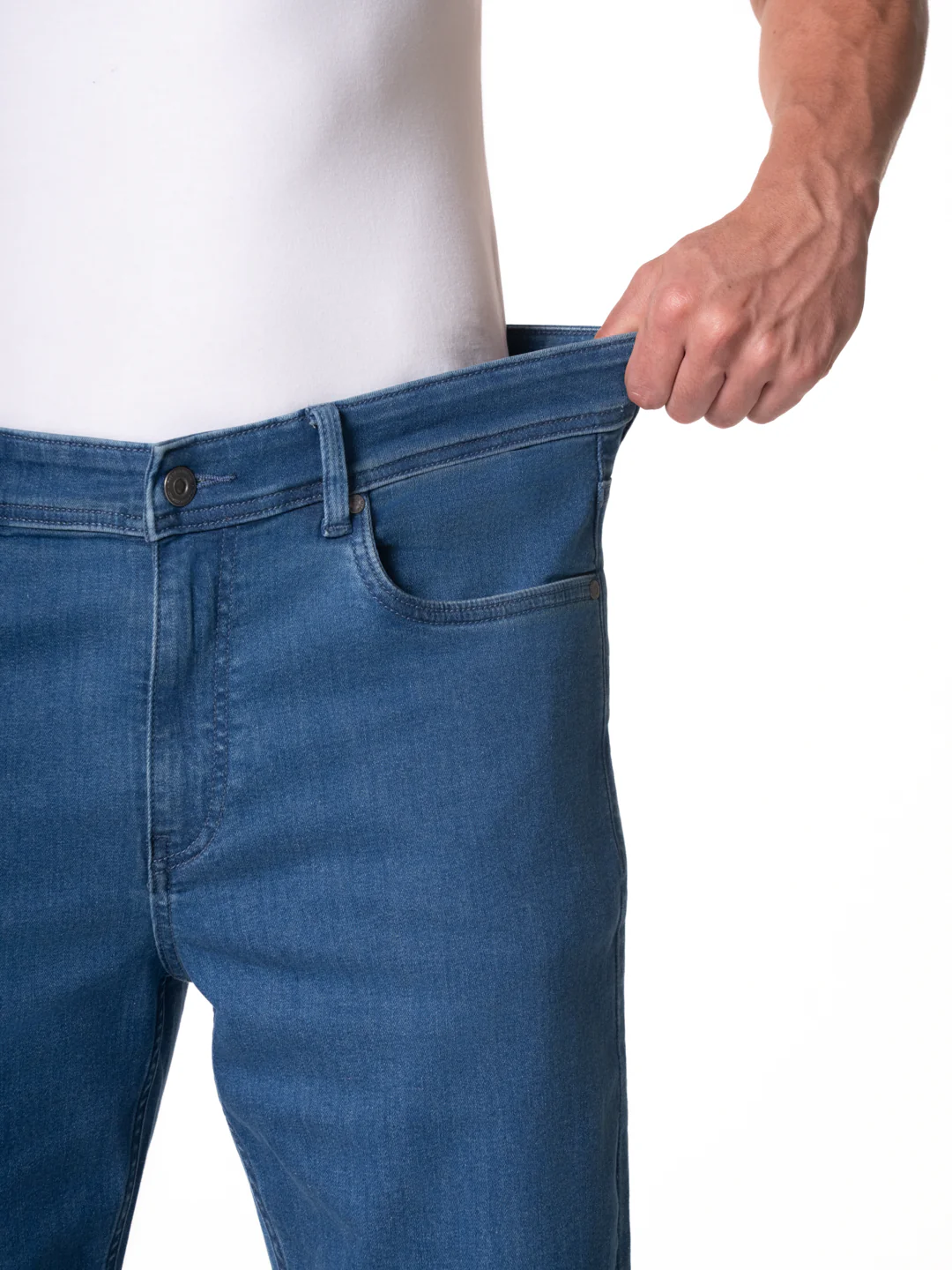 Aero Blue Relaxed Fit Jeans - Image 5