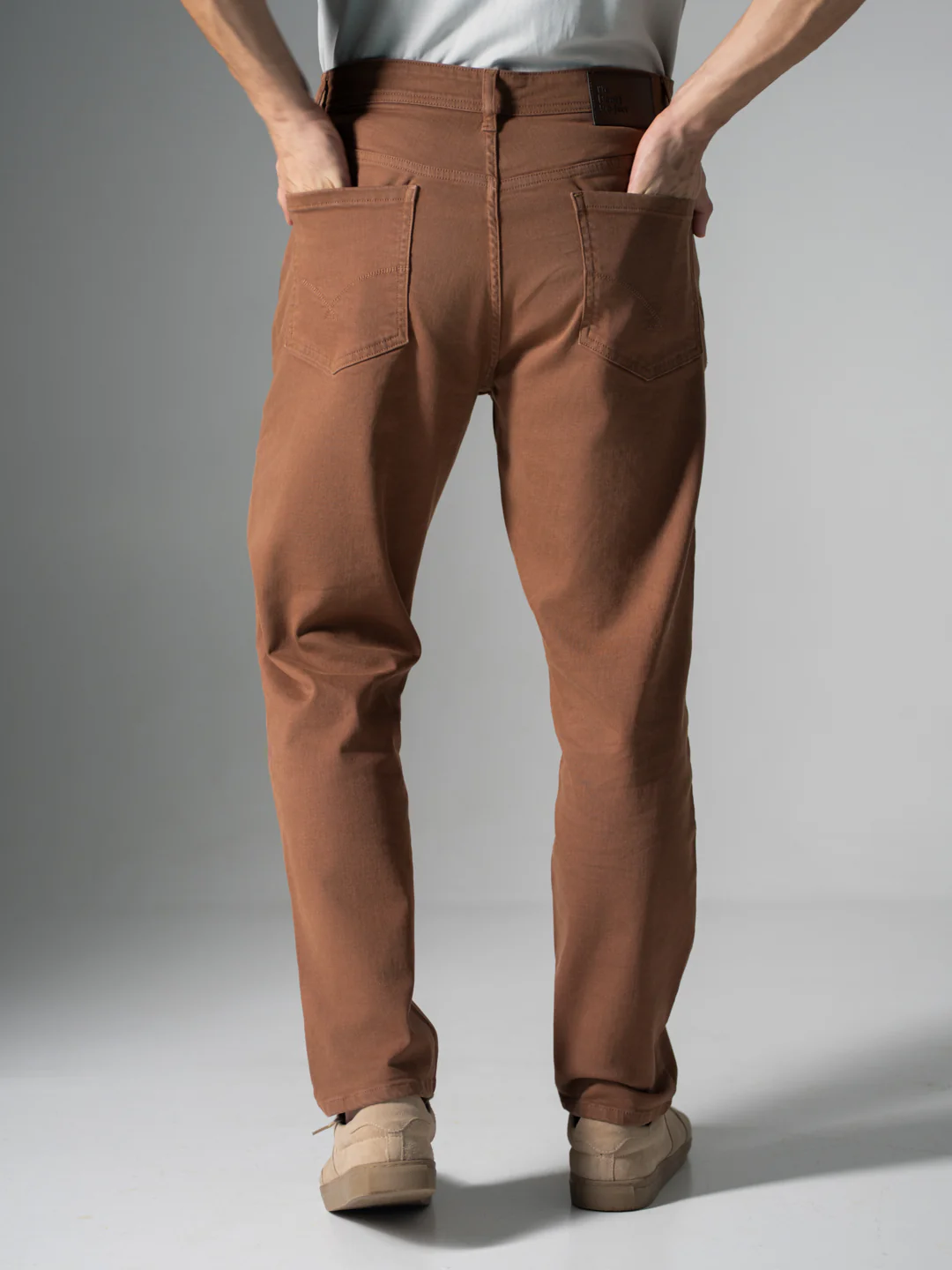 Bark Brown Relaxed Fit Jeans - Image 8