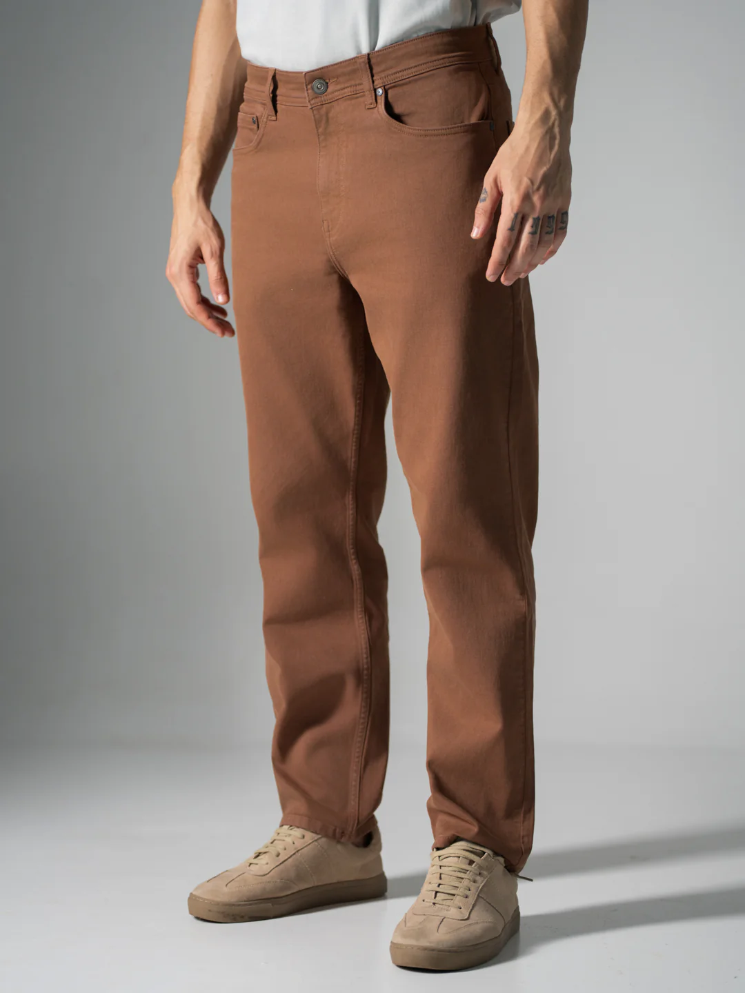 Bark Brown Relaxed Fit Jeans - Image 9