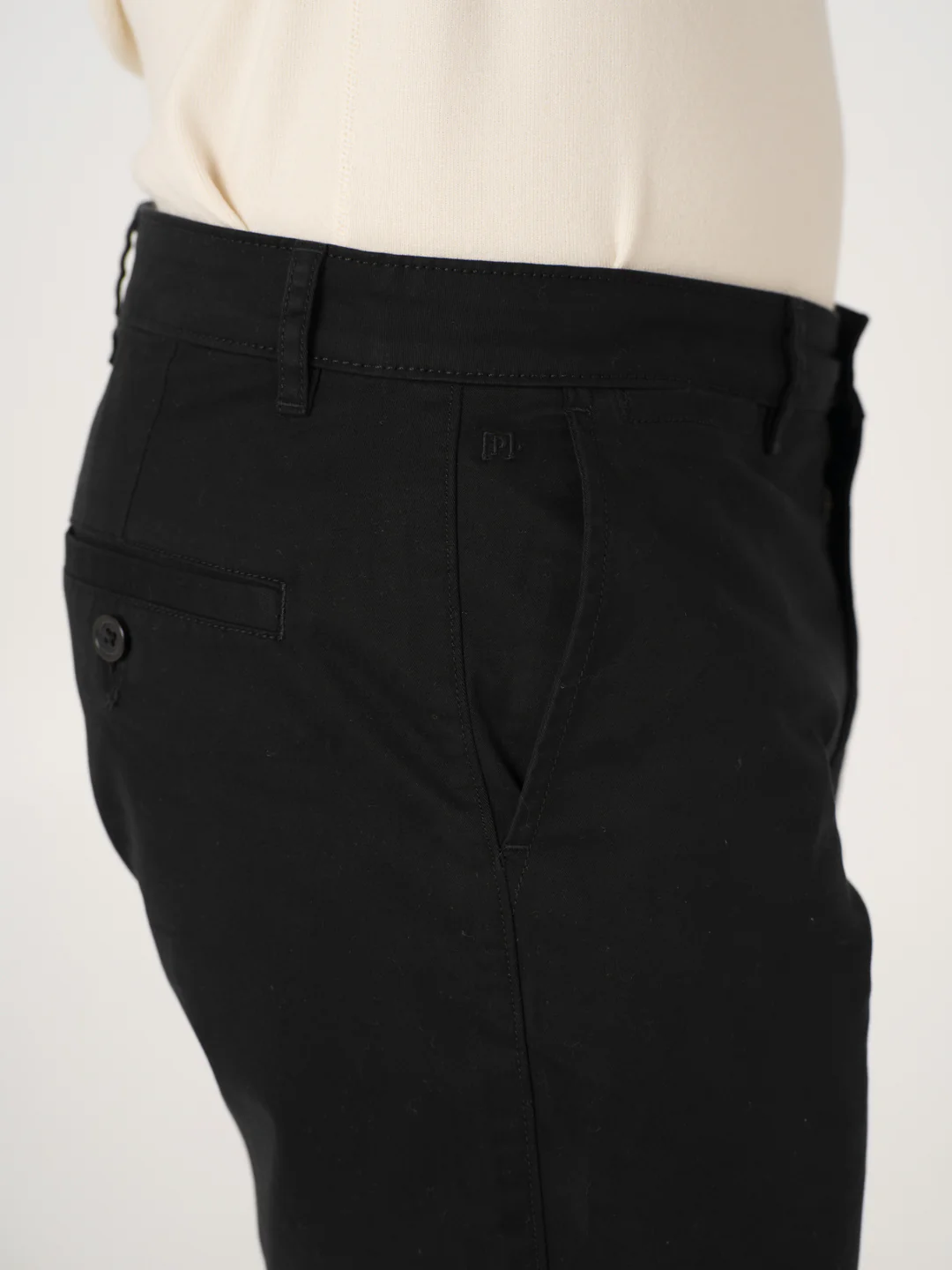 Basquiat Black Stretch Chino Shorts - Image 10