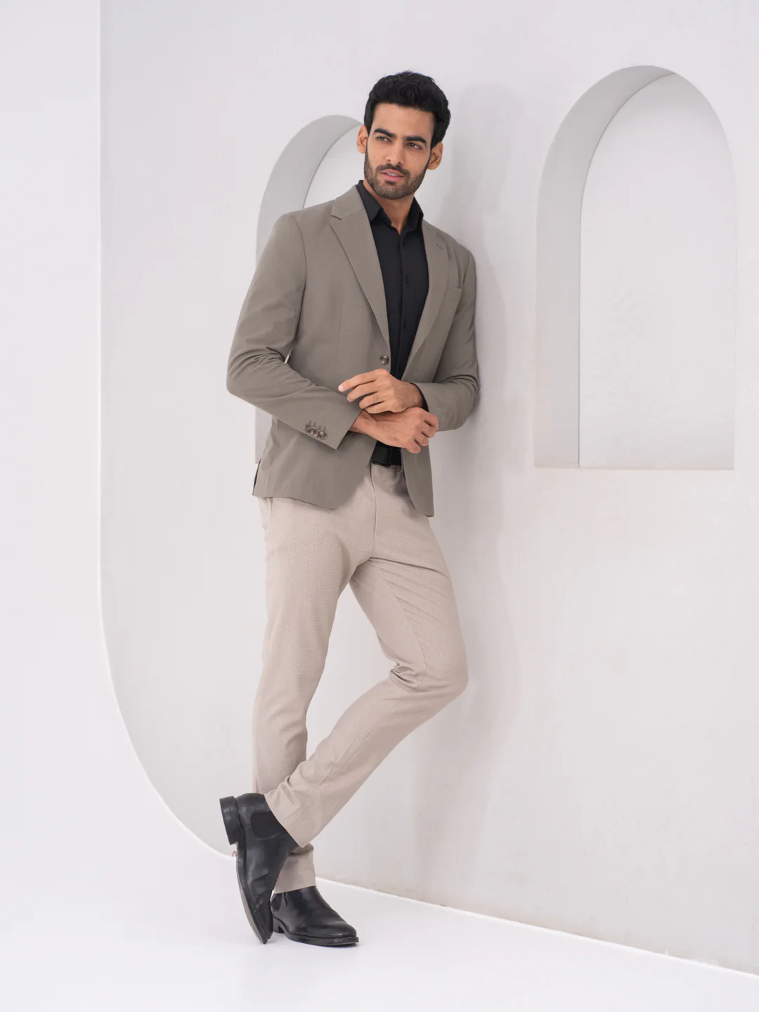 Bison Beige Textured Slim Fit Stretch Formal Pants - Image 6