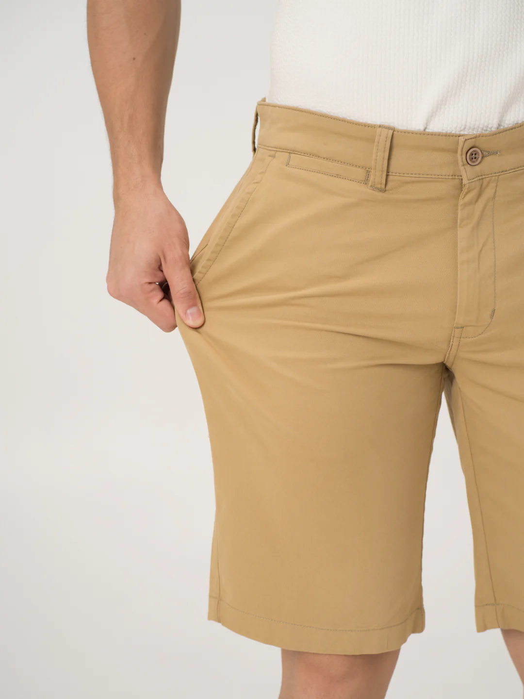 Blonde Khaki Chino Shorts - Image 3