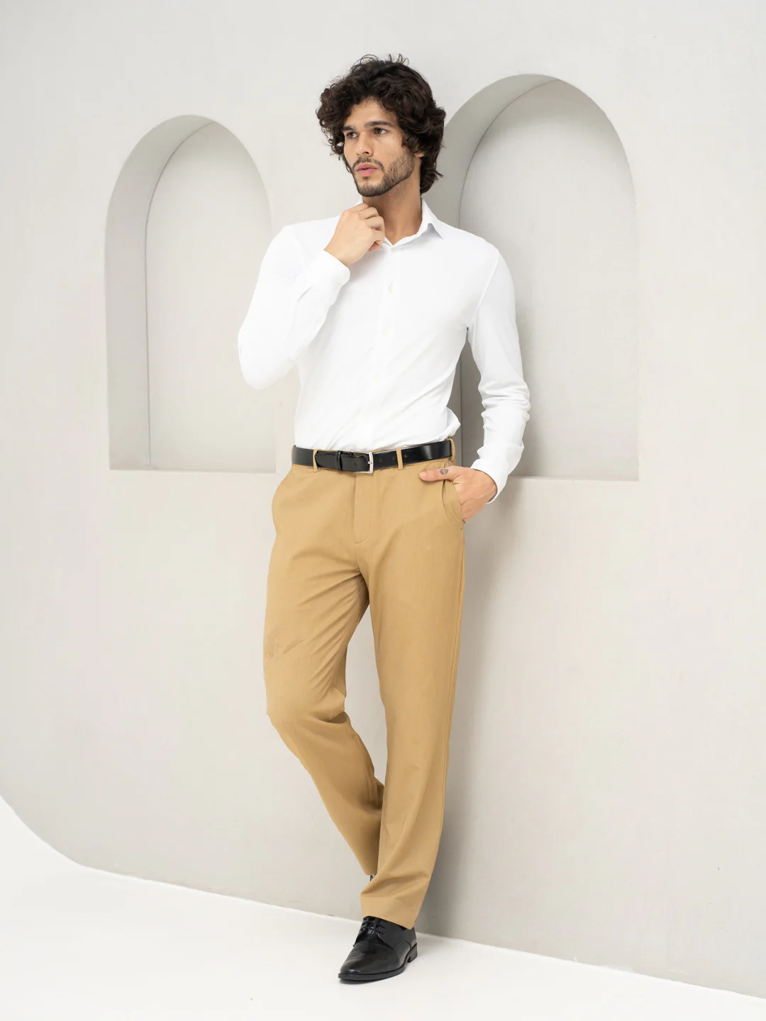 Cobblestone Khaki Textured Water Repellent Relaxed Fit Stretch Formal Pants - Image 9