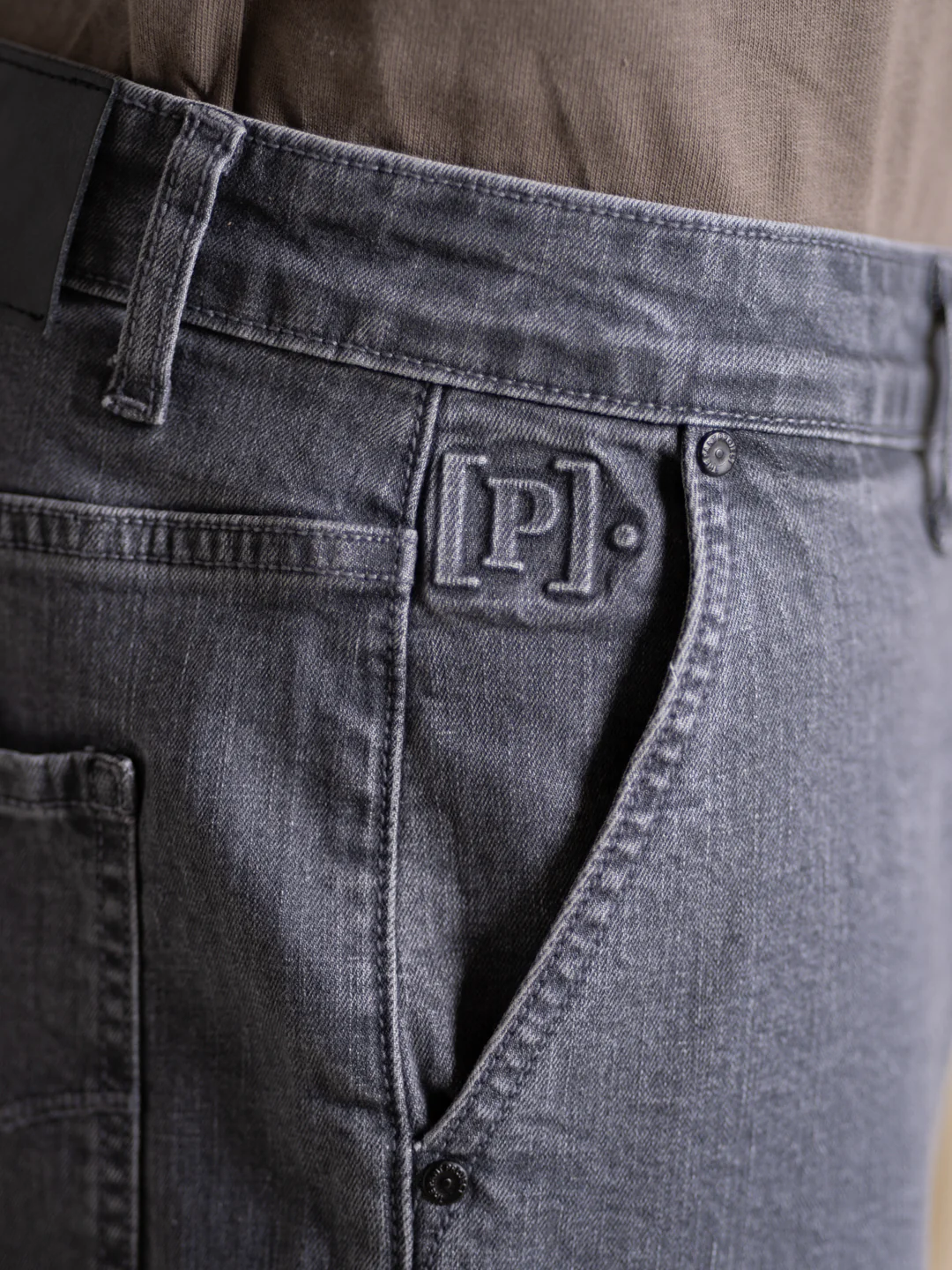 Concrete Grey Baggy Fit Jeans - Image 9