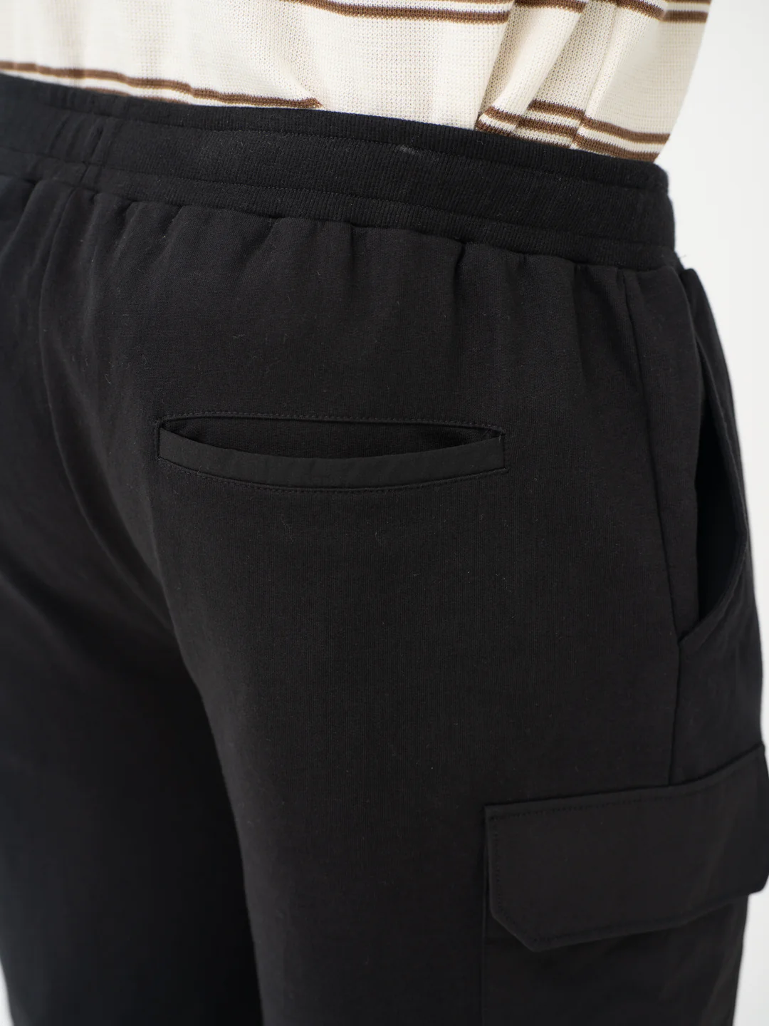 Dash Black Relaxed Fit Cargo Sweatshorts - Image 11