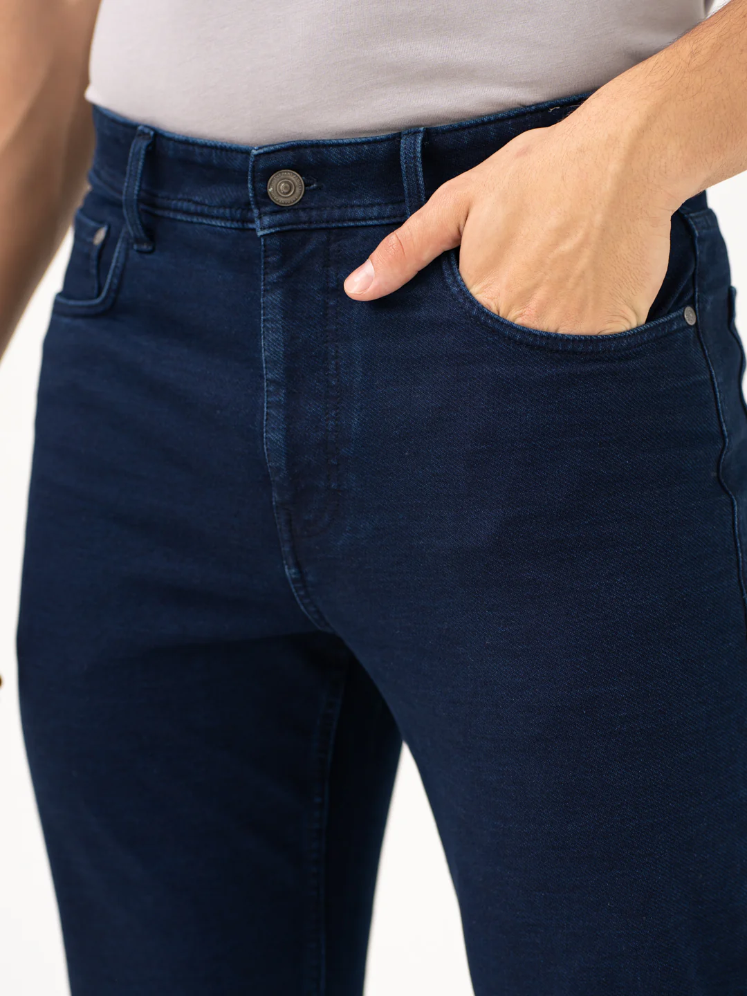 Frontier Blue Pro-Stretch Relaxed Fit Jeans - Image 11