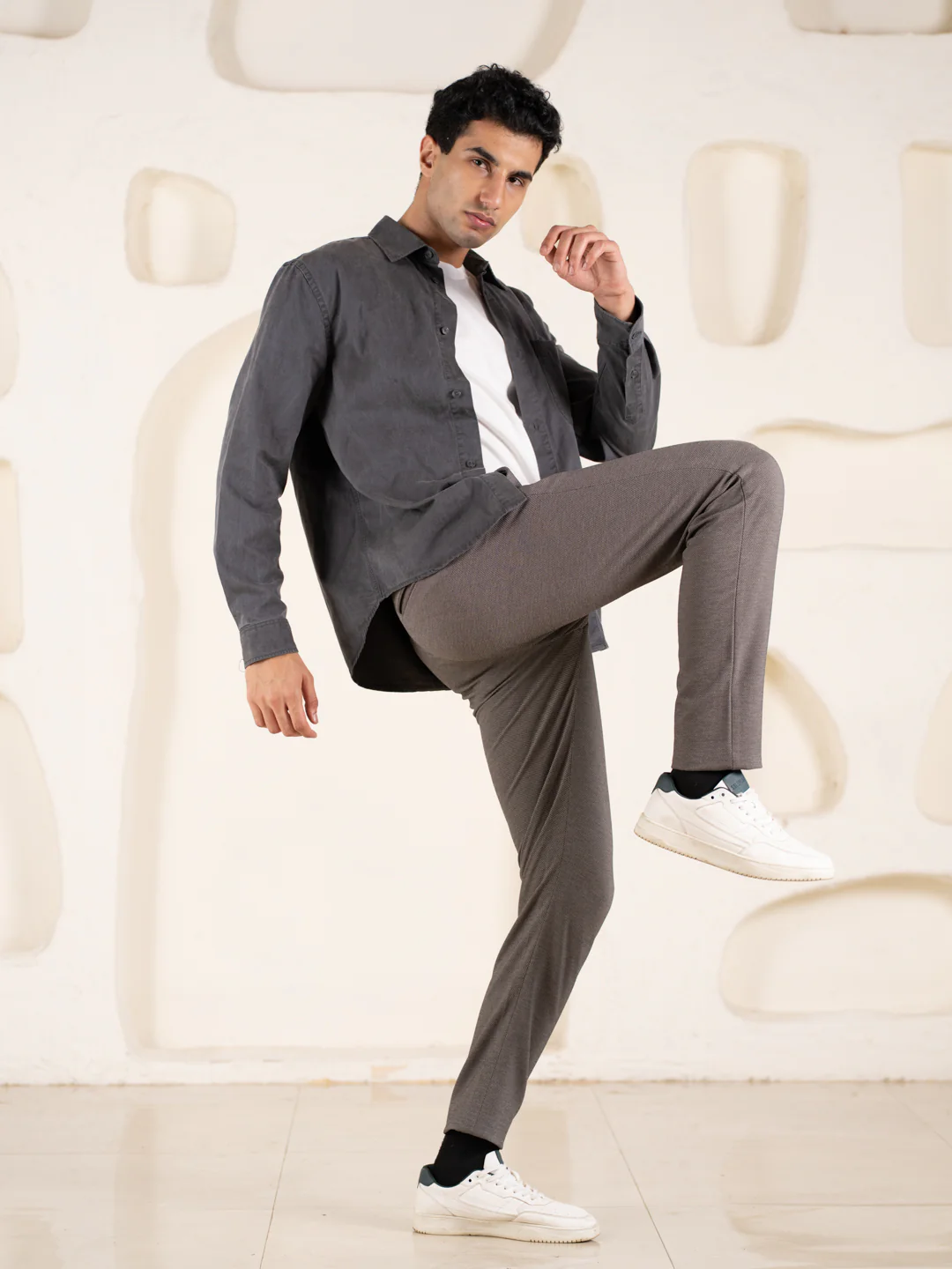 Geometry Beige Textured Slim Fit Power Stretch Pants - Image 3