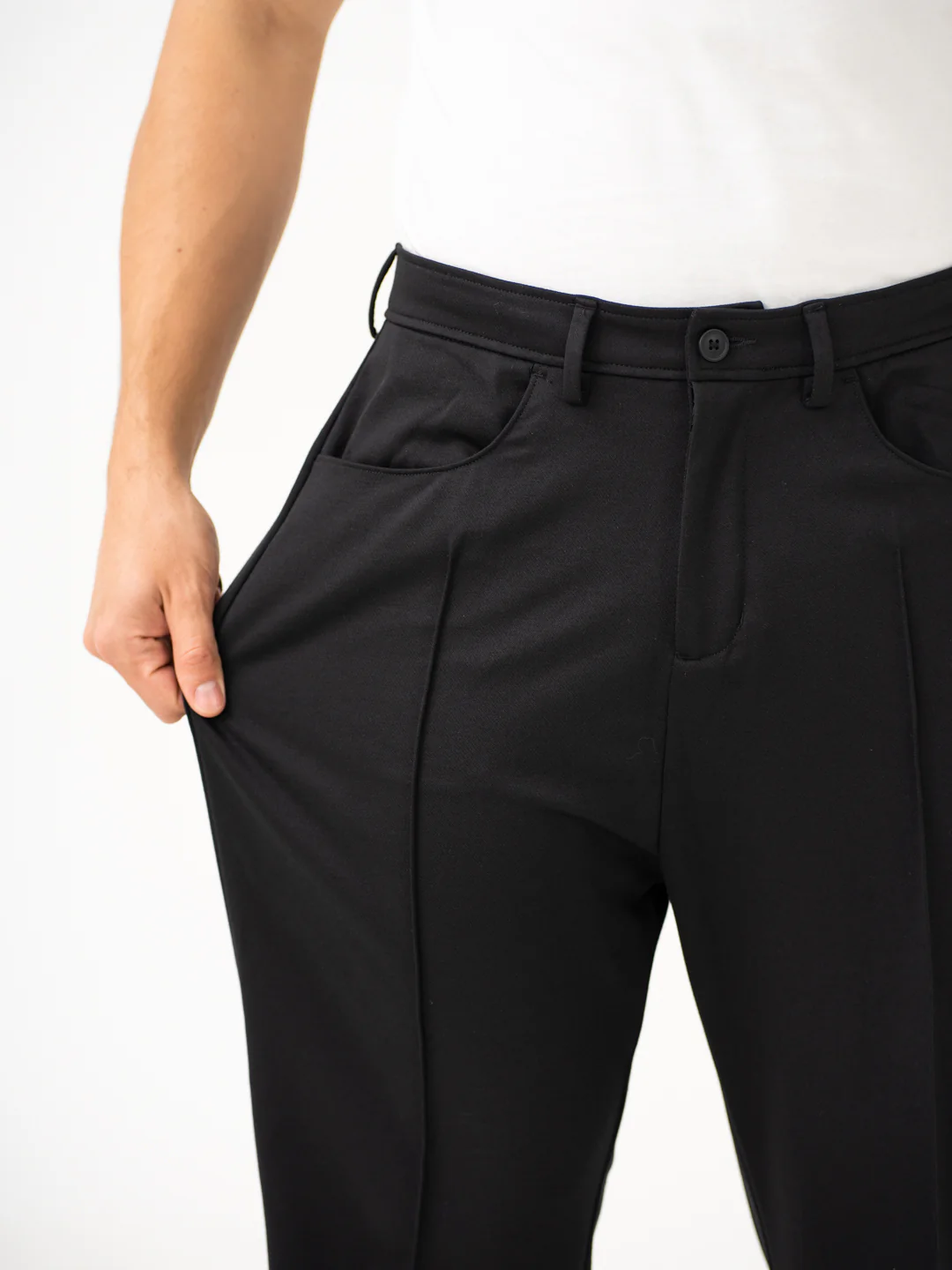 Gothic Black Relaxed Fit Korean Pintuck Pants - Image 4