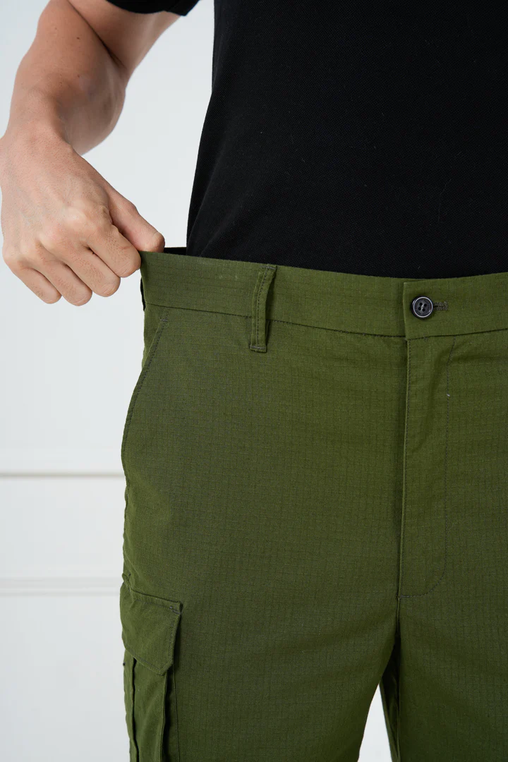 Green Ripstop Textured Cargo Shorts - Image 3
