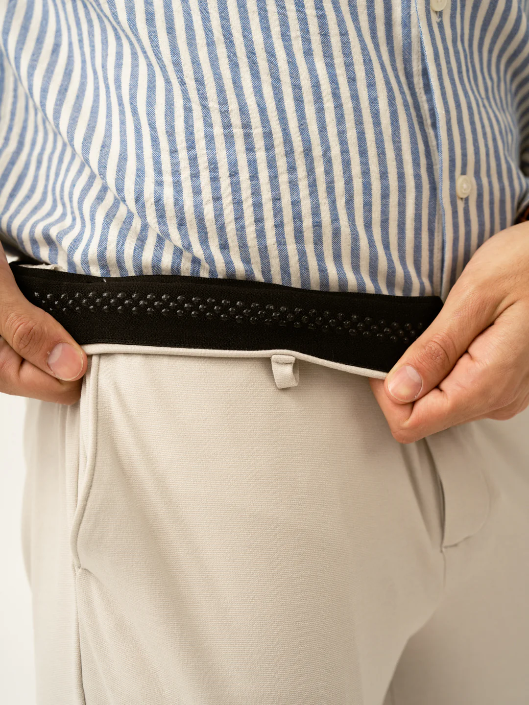 Kutch Cream Power-Stretch Pants - Image 4