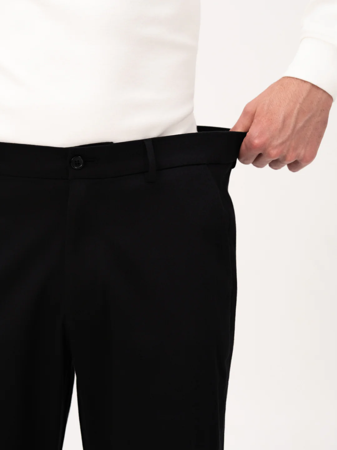 Noctara Black Relaxed Fit Stretch Chinos for Men - Image 5