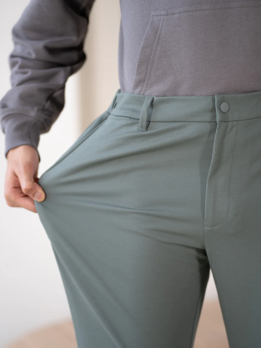 Ranger Green Stretchable Travel Pants - Image 3
