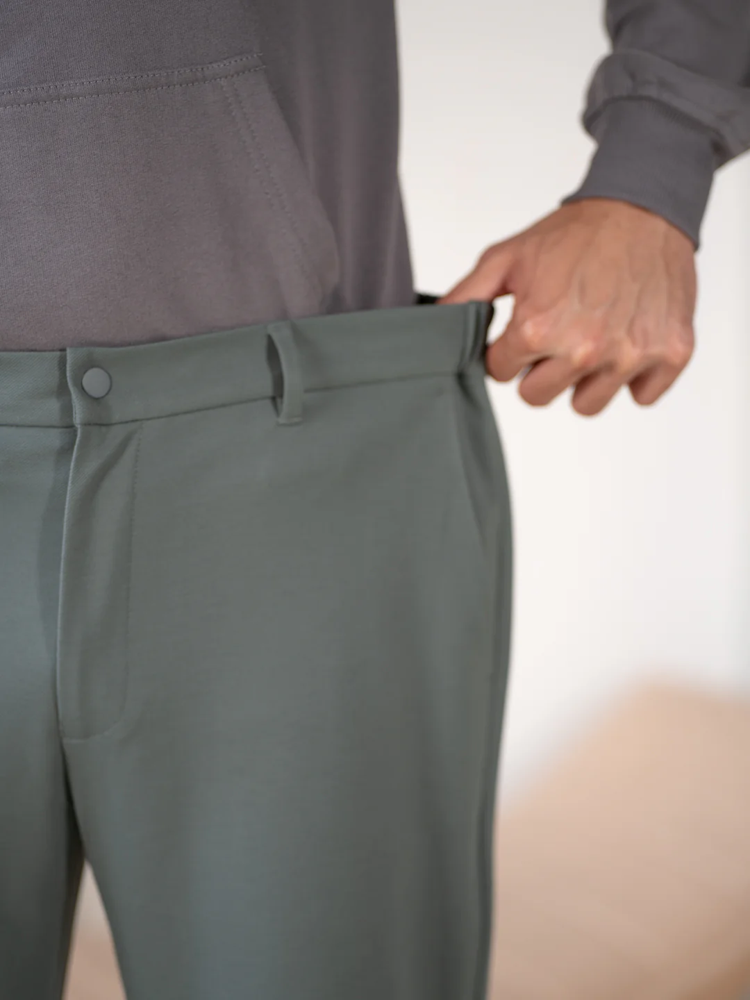 Ranger Green Stretchable Travel Pants - Image 4