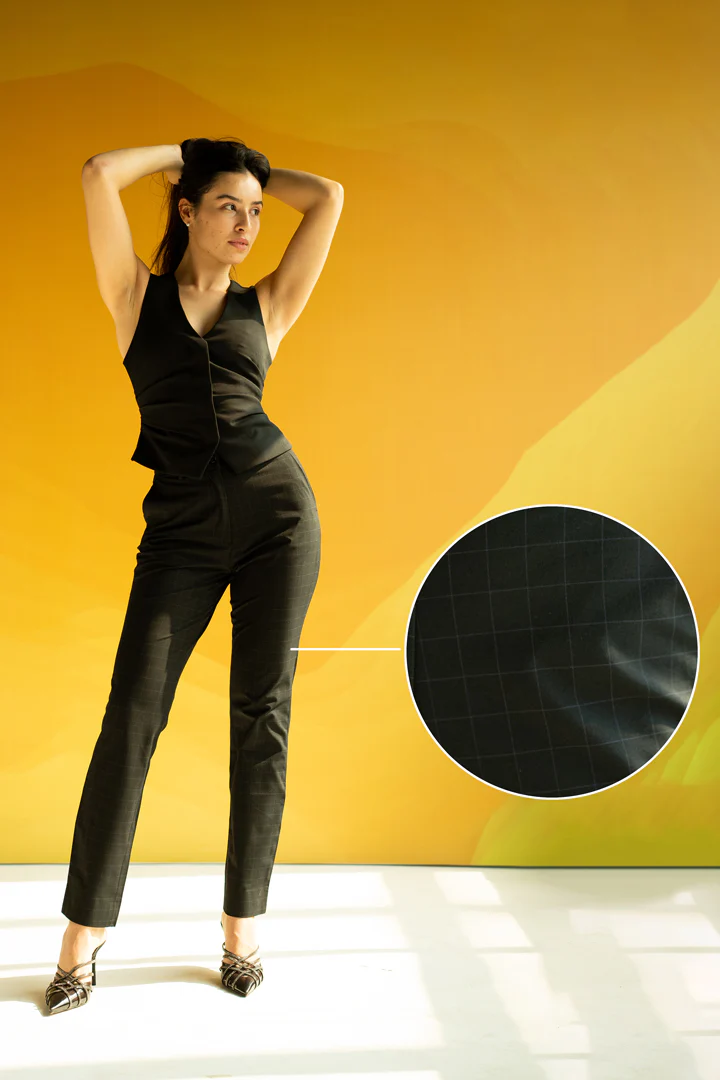 Raven Black Checks Women Formal Pants - Image 3