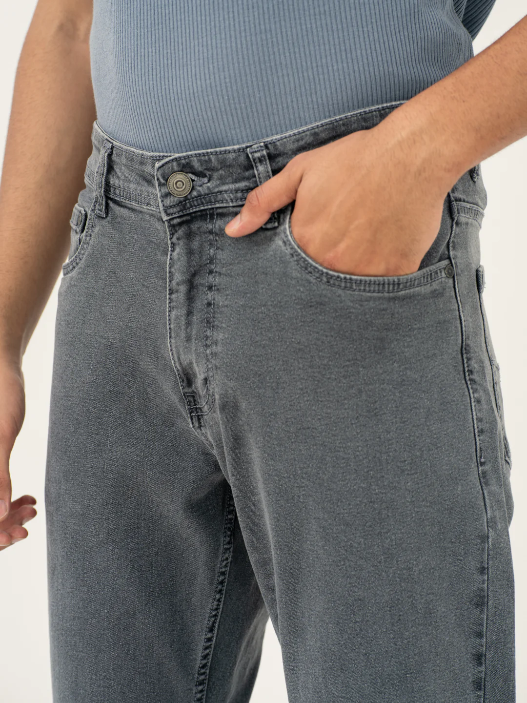 Refined Grey Relaxed Fit Jeans - Image 6