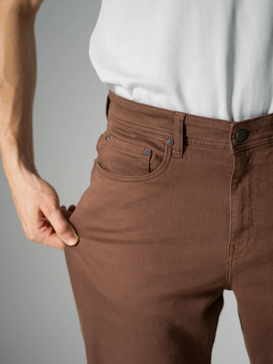 Root Brown Relaxed Fit Jeans - Image 4