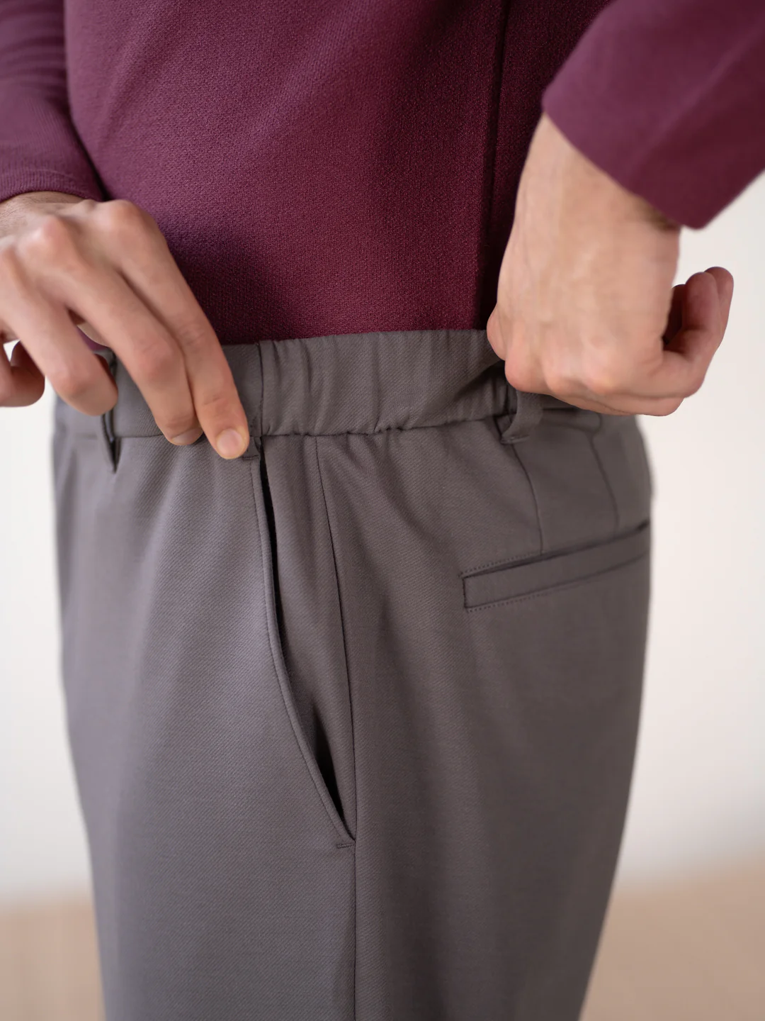 Runway Grey Stretchable Travel Pants - Image 6