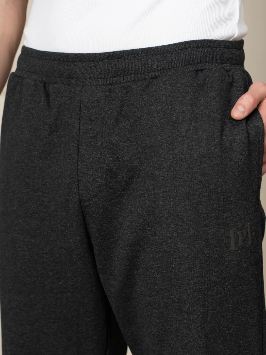 Soren Black Tapered Fit Joggers - Image 10