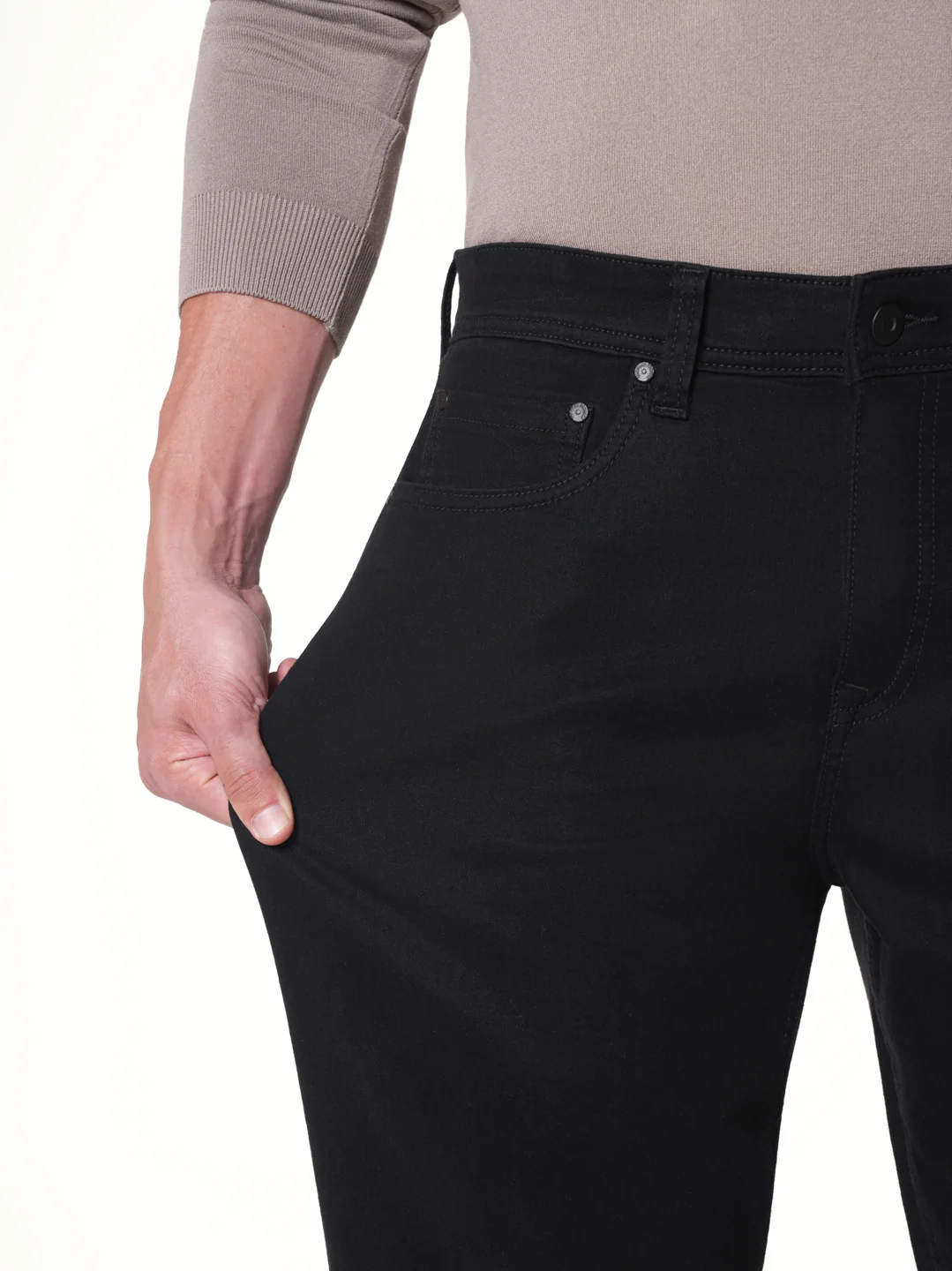 Vault Black Relaxed Fit Jeans - Image 3