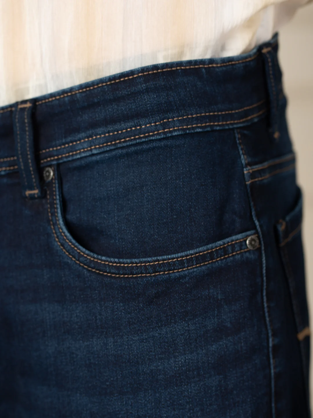 Venice Indigo Relaxed Fit Jeans - Image 12