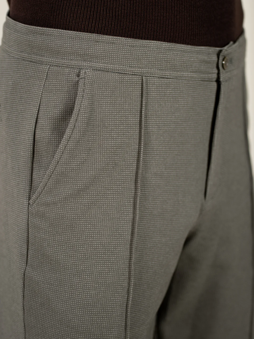 Viren Green Relaxed Fit Power Stretch Korean Pintuck Pants - Image 10
